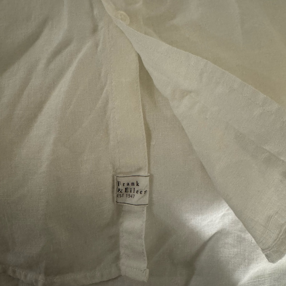 Frank & Eileen Classic White Button Down Tunic Shirt / Beach Cover Up - Size Sma - Picture 8 of 8